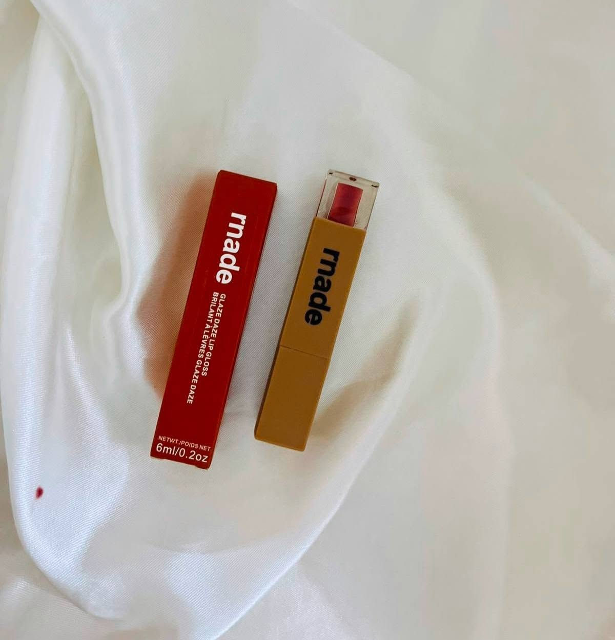 💄✨ دللي نفسج بأجمل منتجات العناية والمكياج
عروض مميزة وأسعار حلوة بانتظارج 🌸💕

اي قطعه داخل منشور سعر 3


**إذا كنت صاحب هذا الإعلان وتريد حذفه لأي سبب، رجاءا أرسل رسالة إلى الدعم الفني**
