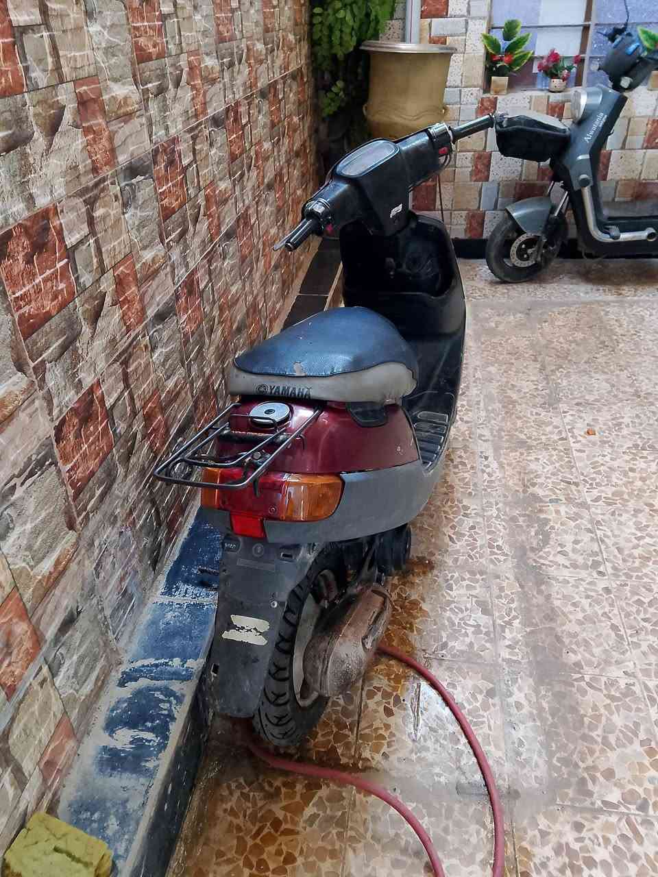 للبيع شغال وايرمنيه شغاله السعر 200جانب الايمن ***********
