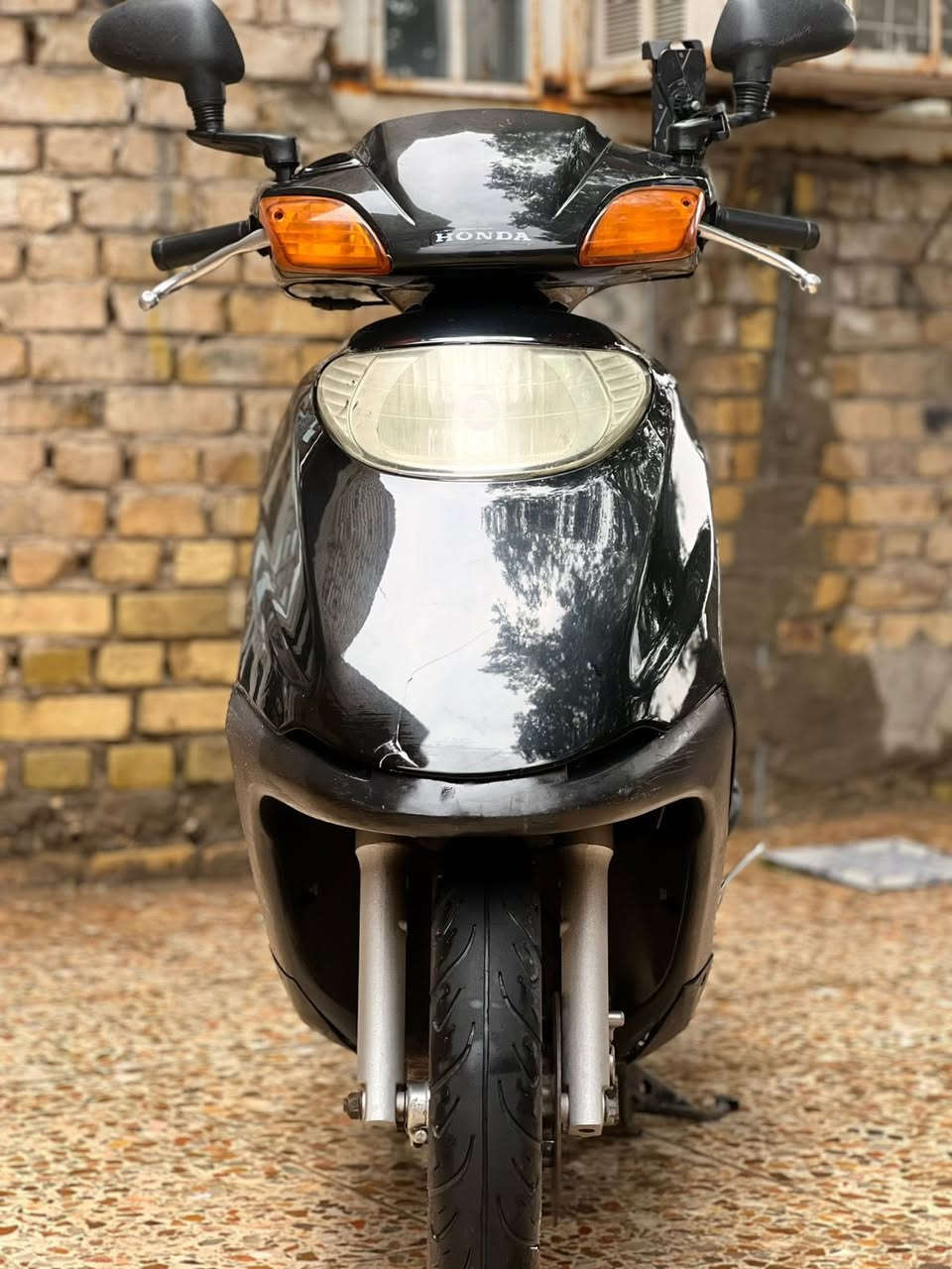 السلام عليكم دراجات  عدد ثنين وحدة صينية ووحدة ياباني للبيع دراجات نضيفات كفرات بلادية شغالات سلف وهندر كهربائيات كاها شغالة مستعجل عل البيع سعرهن ثنينهن 950 الف الشراي يخابر ويدلل *********** مكاني نعمانية
