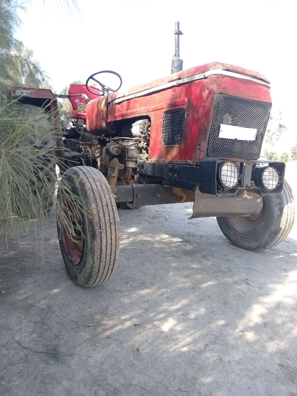 للبيع 87مكفوله محرك كير كسل جهاز رفع صدر مكينه خير من الله
سعر 2700وبيه حك الجيه ***********
