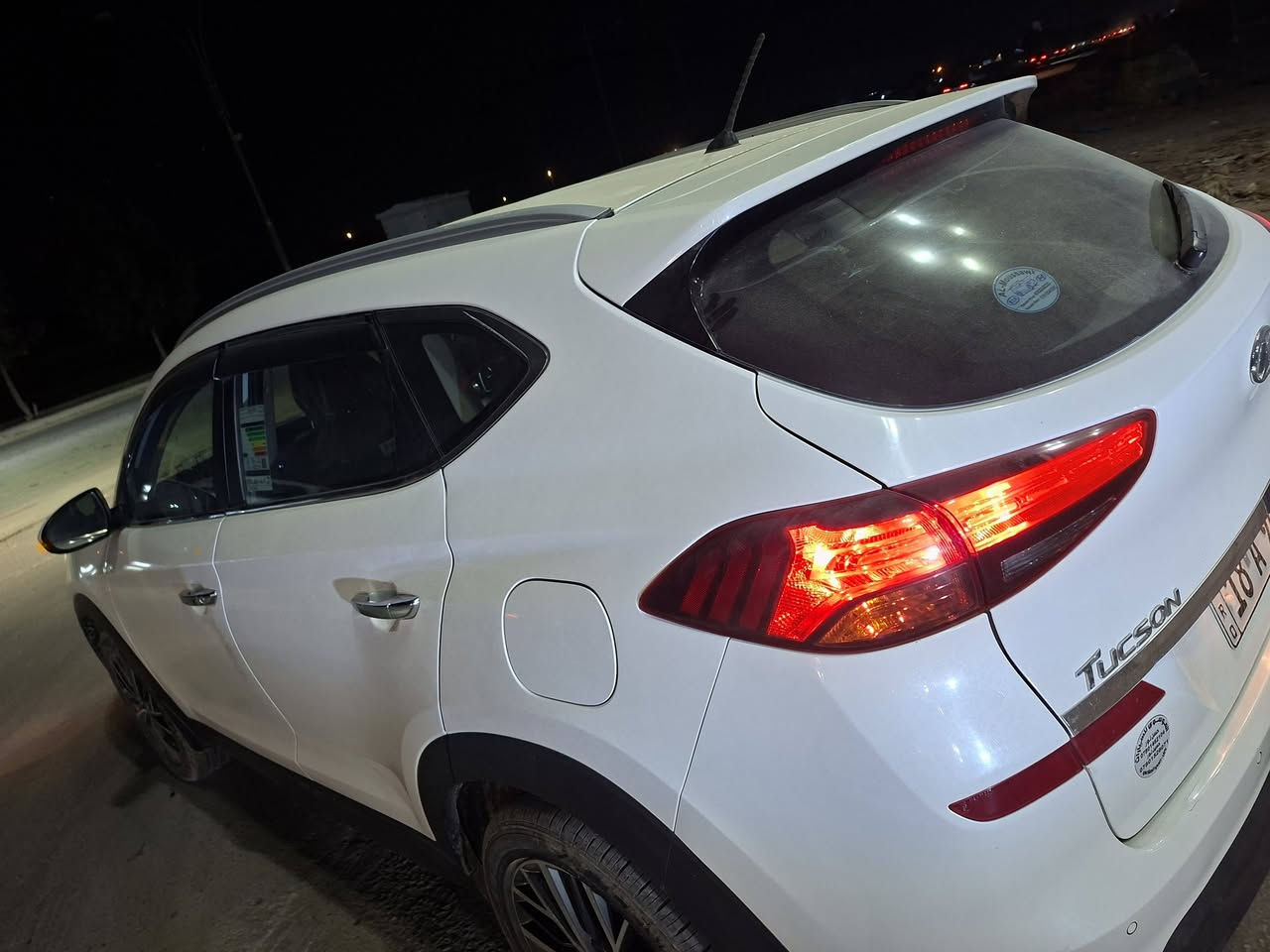 السلام عليكم ورحمة الله وبركاته
للبيع .... هونداي توسان موديل 2020  خليجي شركة الكاصد  مكفوله كفاله عامه من الصبغ والضربه ماعدا بارد قليل  في الجاملغ الخلفي سيارة  فووول مواصفات ماعدا الفتحه بصمه /اشاير بالمري /مري شفط / كراسي كهرباء / شاشه جبيرة/تبريد قطعتين  / داخل بقلاوة بيجي مطعم بصاج  ماشيه 108kmالف  رقم بابل دولي باسمي  .... السعر 205 وبيه مجال بسيط  للاستفسار أكثر اتصل ع الرقم *********** مكاني بابل
