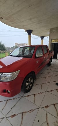 هايلكس • ٢٠١٤ • كير عادي