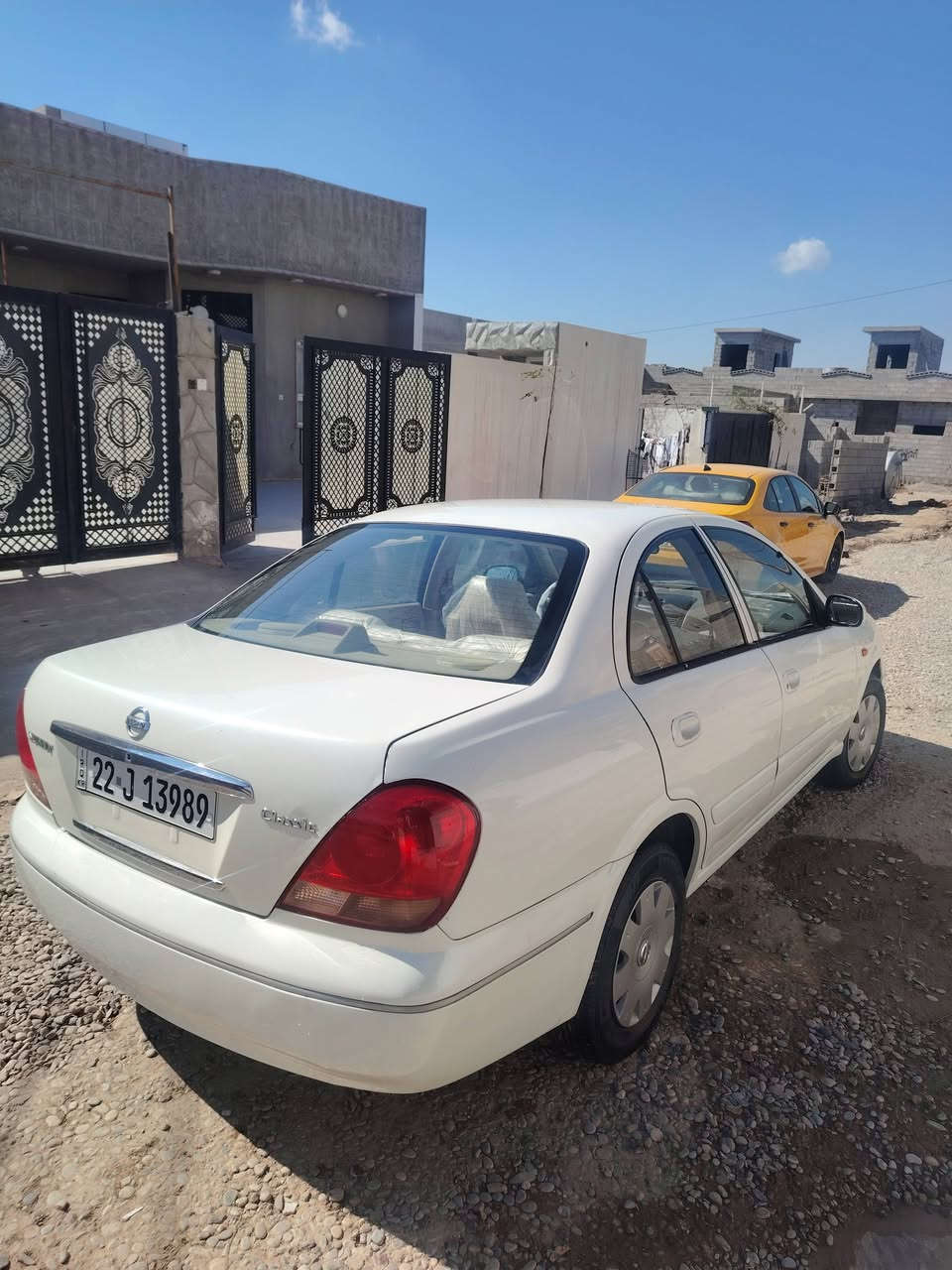 نسيان سني 2008ياباني اوتوماتيك سونيه جديده 2030 سياره بيها جمرلغات 2تجاري وبونيد صبغ باب سايق بي صبغ قليل مع جنطه قليل السعر 85بيها مجال قليل ***********
