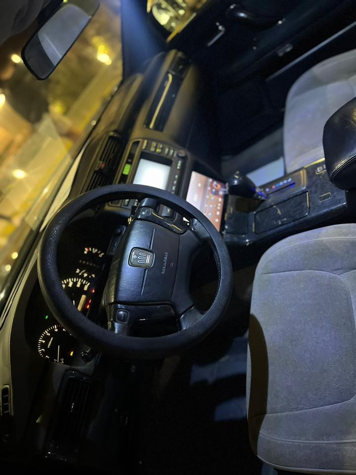 سلام عليكم ملكه كفاله عامه مكينه ففتي فيشتين سياره جهازه من كلشي بيه موعد حجز بشهر 4 بسمنه تبريد حداده تخم تاير السعر 75 وبيه مجال الشراي مامتواجد ع نت ***********
