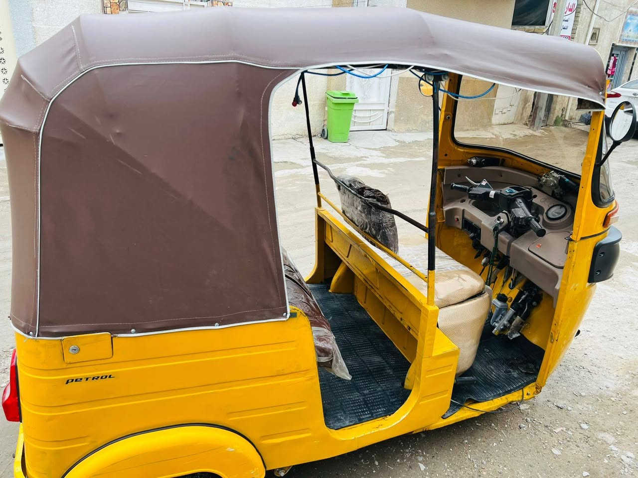 سلام عليكم تكتك موديل 2019مكينه تخبل كشر مكفول بس بيهة نص لغد معمر السعر 6250وبيهة مجال بسيط المكان الحريه ***********
