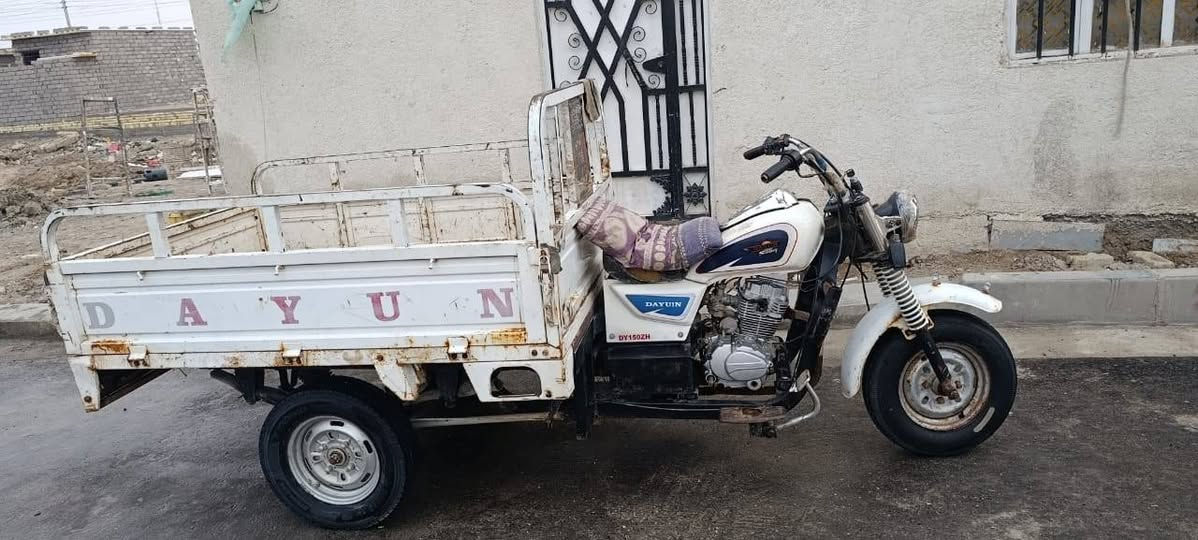 للبيع ستوته مديل 17اوراق كامله محرك مامفتوح الستوته حلوه ابلاديه سعر  (مليون و450) وبيه مجال قليل مستعجل عليه مكاني سوق الشيوخ ***********
