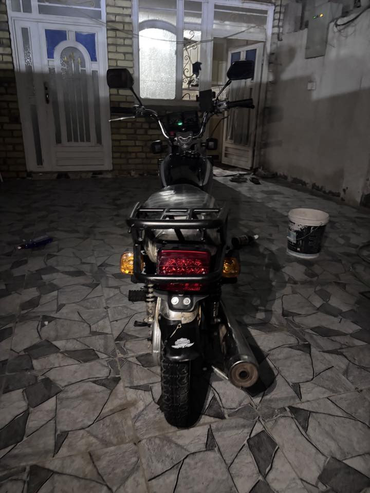 سلام عليكم ٤كير اوراق  مديل ١٦ امعمره ٢٥ الدراجه نضيفه مكينته امجفته جديد اصلي ٧٥٠ او بيه مجال للاستفسار ***********
