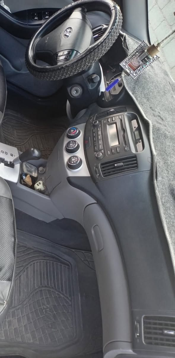 السلام عليكم افانت للبيع رقم بغداد موديل ٢٠٠٨ كفاله عامه السعر١١٥ المكان بغداد مكلف با
***********نشر غير متواجد بالفيس
