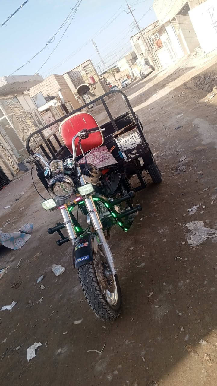 سلام عليكم امتيار البيع مديل 21 محرك 25 رقم كهربايات كله شغاله نكره سلف تاخذه كبل الشارع ستوته خير من الله 
سعر....... مليونين 200............ رقم الهاتف ***********
