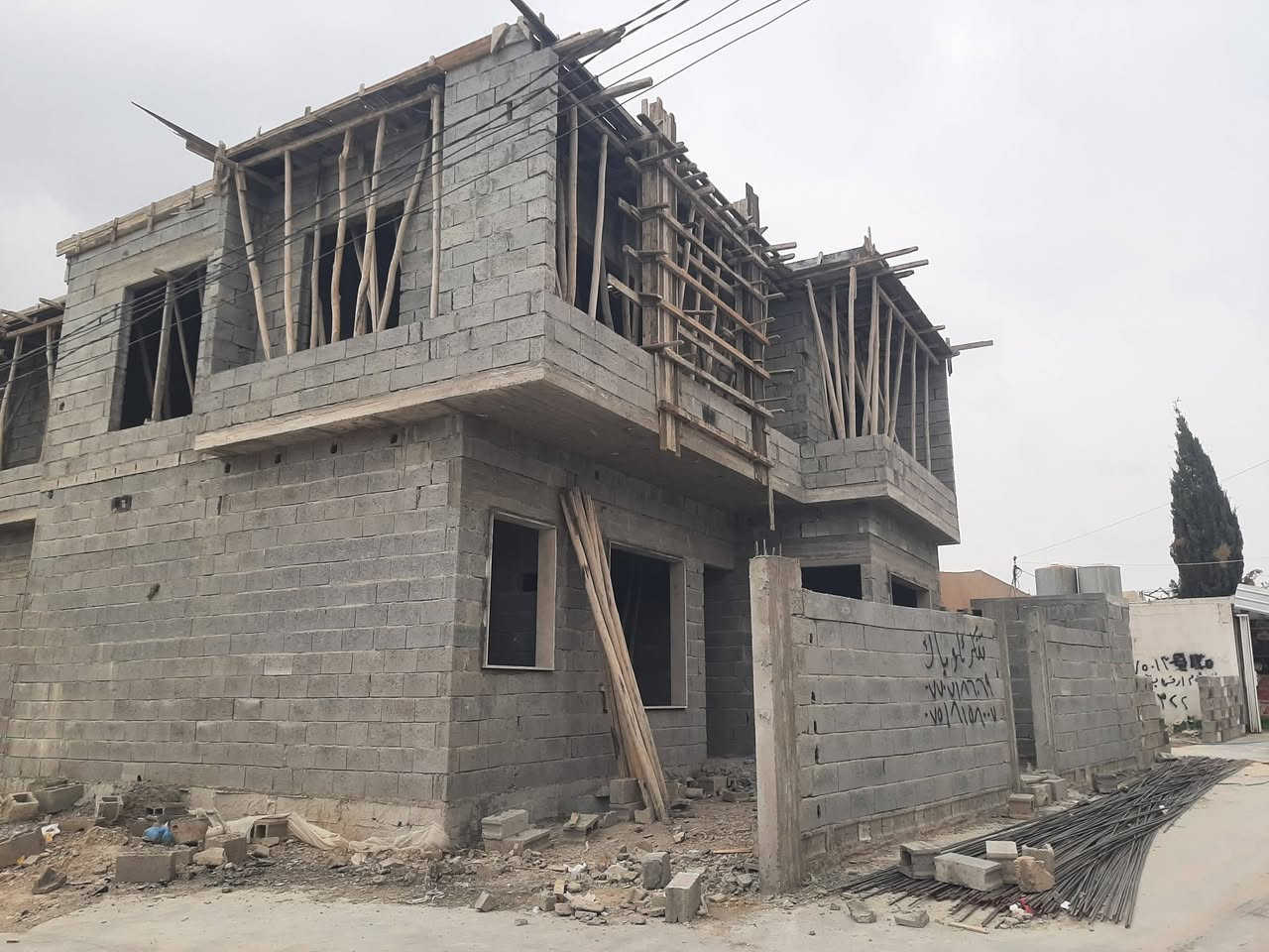 سلام عليكم ورحمة الله
نجار 🔨 قالب متفرغ عملنه داخل كركوك فقط
/اساس-رفت-رباط-سقف-دنك-ديكور-ترميم-اي عمل يخص النجاره نشتغل الاستفسار تفضل خاص او (***********) (***********)متوفر وتساب ايضاً
