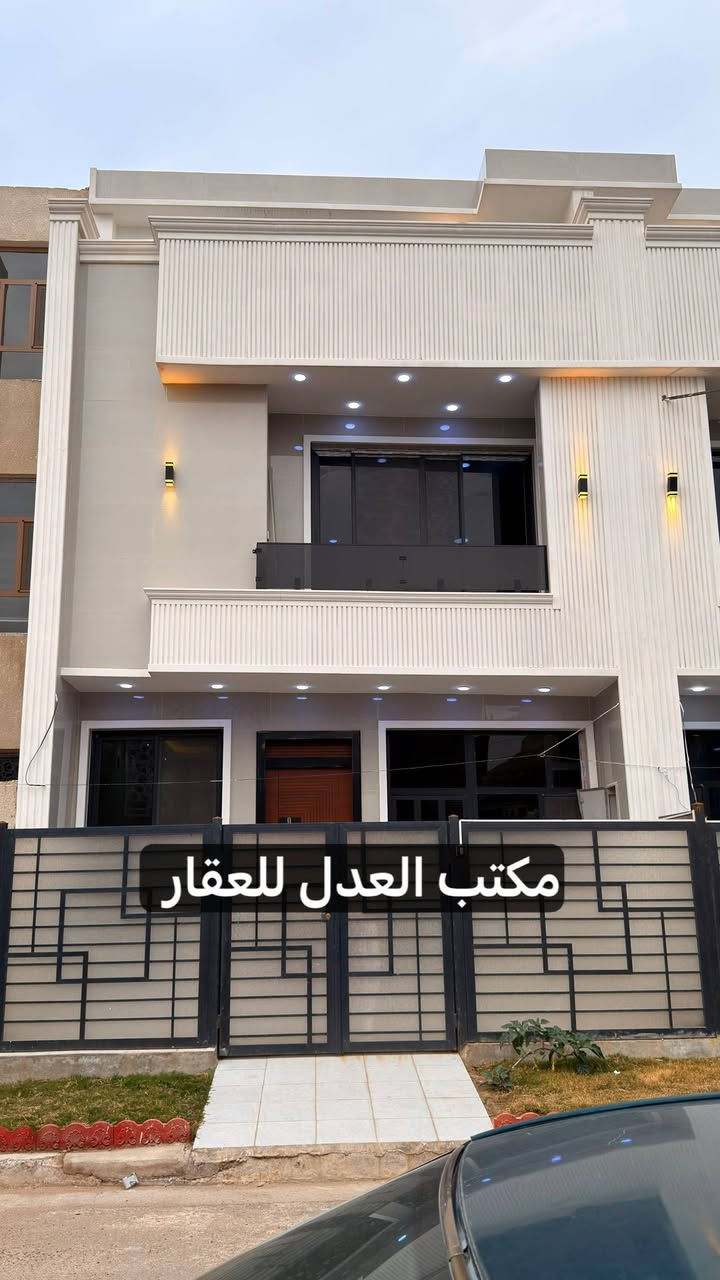 ياالله تونات للبيع مساحة 85 م
يحتوي على 5 غرف نوم 🛌 صيحات عدد 3 
شارع 12 متر رصيف 3 متر حي الجهاد الضباط مجاور شقق حي الصدام سنة بناء 2025 حديث 
🏠 ***********  📲📱
