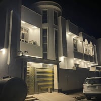 دار للايجار بناء حديث ٢٠٠ متر ركن .. كله مرمر .. مدخل منطقة اليرموك ( ...