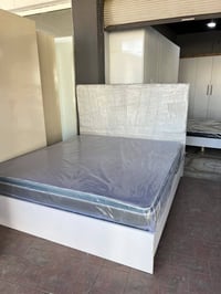 رمضان • سرير مفرد مرتبة • مزدوج بدون مرتبة