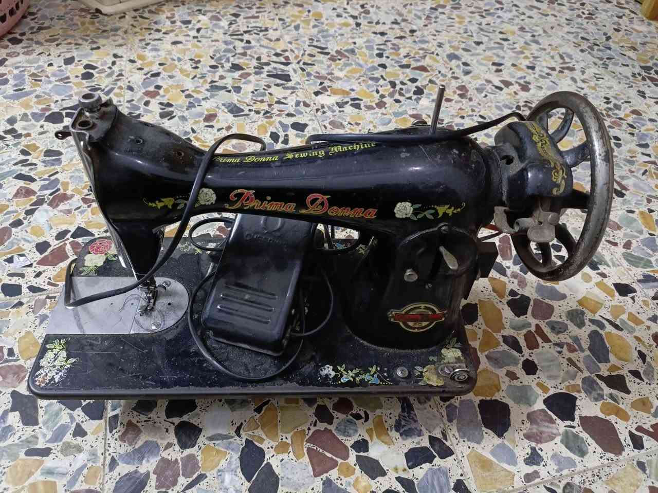 اغراض للبيع نضيفه بوفيه ب٥٠ وبيها مجال والمكينه ٤٠


**إذا كنت صاحب هذا الإعلان وتريد حذفه لأي سبب، رجاءا أرسل رسالة إلى الدعم الفني**