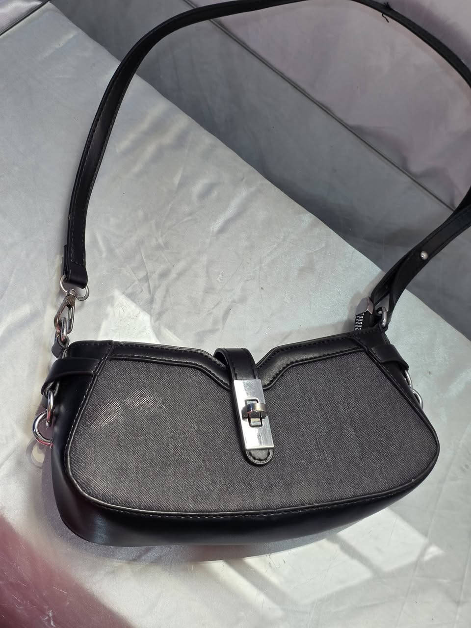 قطع باله كويتي اصلي واسعار تنافسية  وكل طلب. وياه هديه والطلب الي يعبر 30الف توصيله مجاني لمده يومين فقط  وعرض التوصيل. 3الالف لازل مستمر كم يوم. ويخلص  العرض استغلوا الفرصه


**إذا كنت صاحب هذا الإعلان وتريد حذفه لأي سبب، رجاءا أرسل رسالة إلى الدعم الفني**