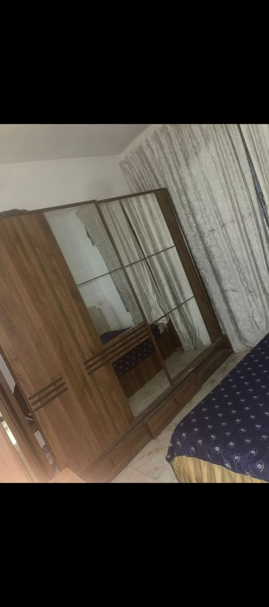 غرفه 7 قطع  ثكيله للبيع بغداد حي جهاد سعر 200 الف 
***********
