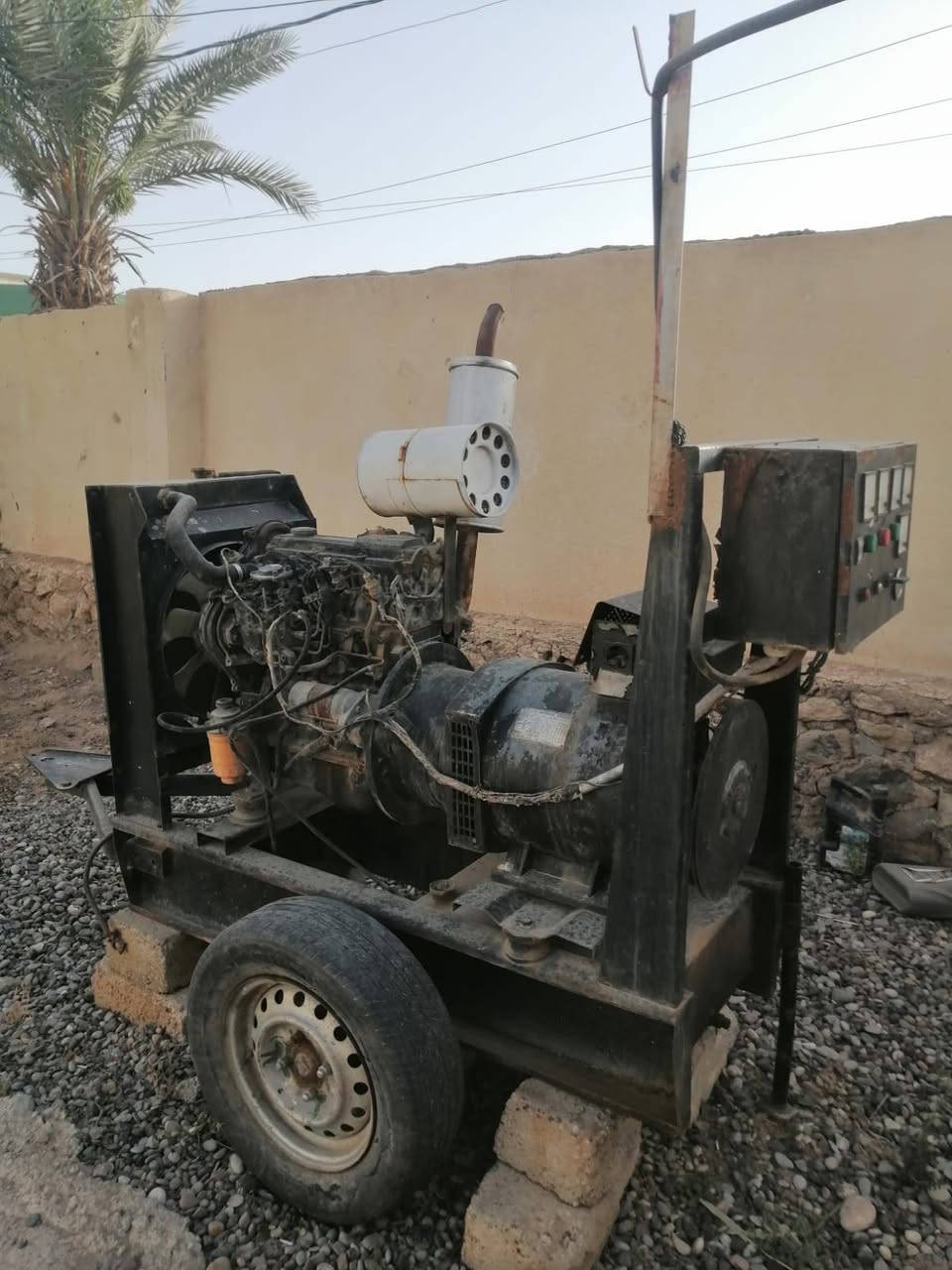 اسلام وعليكم اخوان مولده محرك كيه للبيع حجم 4000 شرط شغاله. تولد 60 انبير الاستفسار تواصل علرقم ***********
