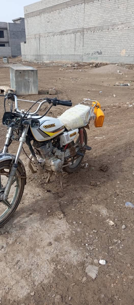 سلام عليكم سيفان 2019 للبيع 225 سعرهة
النواقص موضحه كدامكم مستعجل على بيعتهة اوراق ماكو مكفولة من السرقة وعشاير 

بس اتصال مابي واتساب
***********
