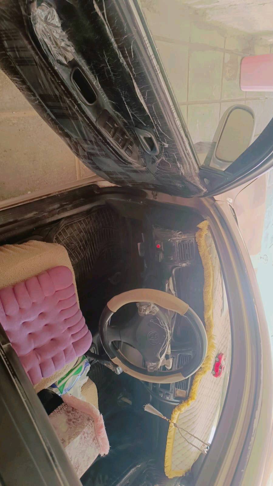 كورلا 1992 
رقم بغداد. مشروع وطني 
سيارة جاهزة ونظيفة 
🚩المكان /تكريت -القادسية 