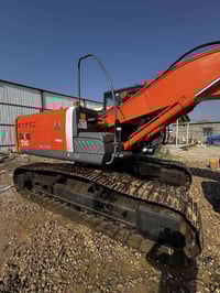 هيتاشي ZAXIS • موديل ٢٠١٣ • ساعات ٥٥٠٠