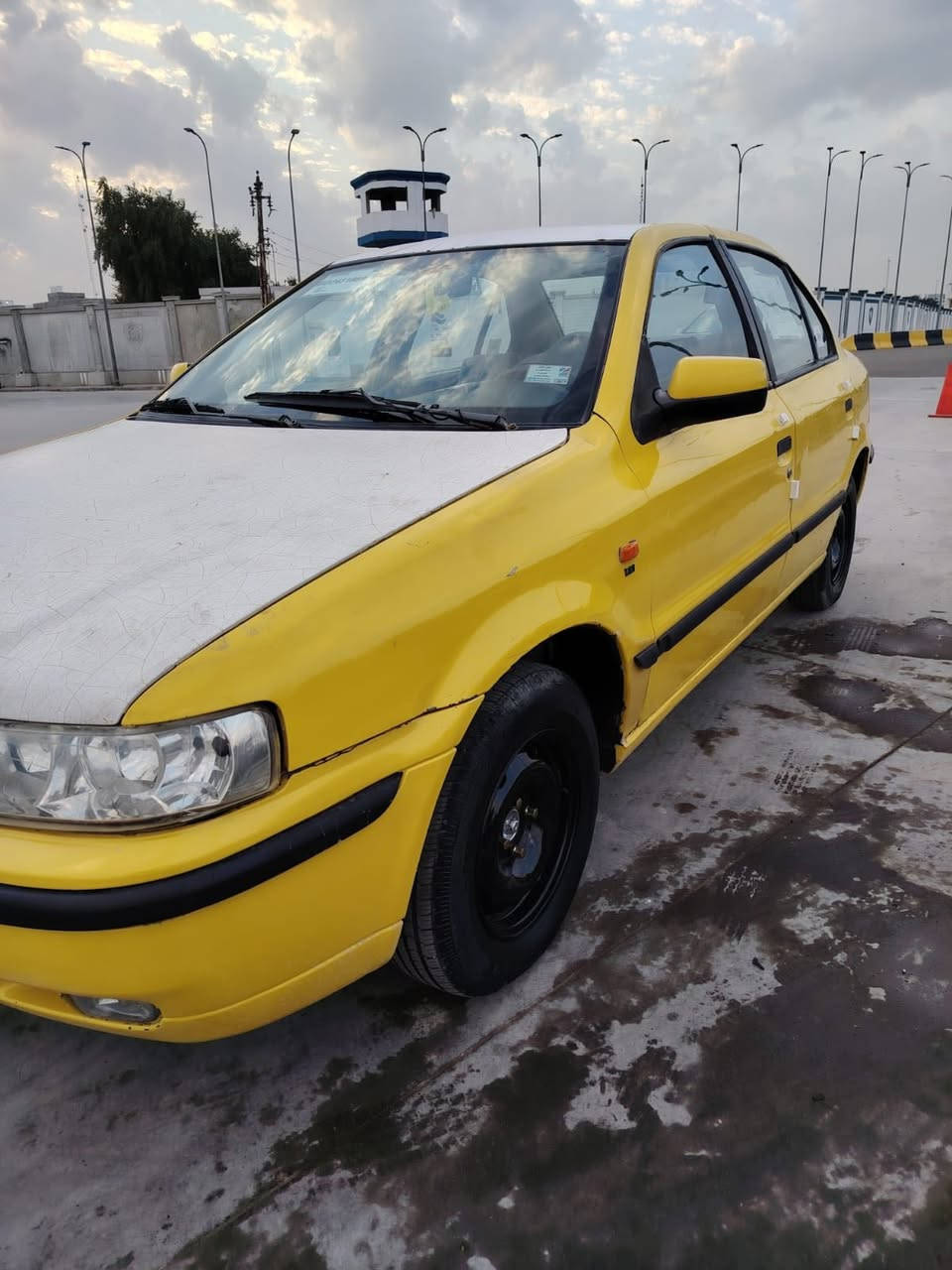 سلام عليكم سمند موديل ٢٠٠٩ كير محرك جدد صدر مامي خلفي جديد رقم نكليزي تخم تاير دوشمه جديده سعر ٣٣ وبيها مجال الشراي تصال وتدلل ‭٠٧٧٦ ٠٨٣ ٠٩٩٠‬ سياره لاضربه ولا تبديل صبغ شي بصيط
