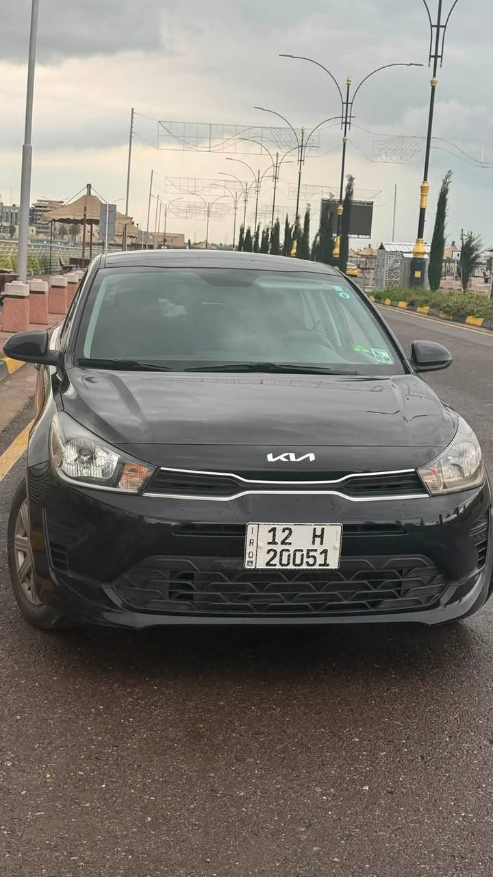 Kia Rio 2022
مواصفات s 
الضرر مرفق مع الصور 
محرك دوش 
سنوية 2025
***********
