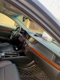 سيارة كادنزة موديل 2018 أمريكي ماشية ١٠٠ الف فول مواصفات حساسات رادارا...