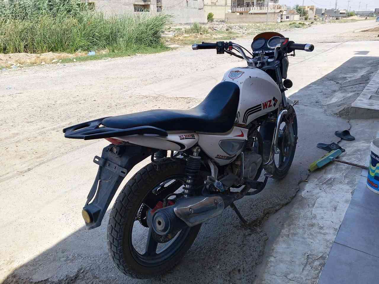دراجة للبيع
نوع الدراجه : سنكي ✅

موديل : 19

فئه المحرك 150 cc

دراجة مال عمل محرك نضيف الصوت ذبانه 🪬

السعر 600 وبيها مجال 

لاستفسار انتصل عل رقم ***********
