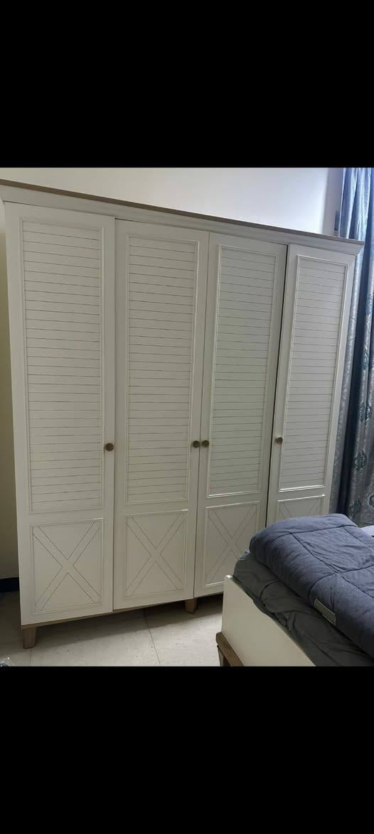 غراض منزل في بغداد نظيفة للبيع التواصل ***********
