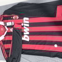 لارج • قطعتين • ملابس