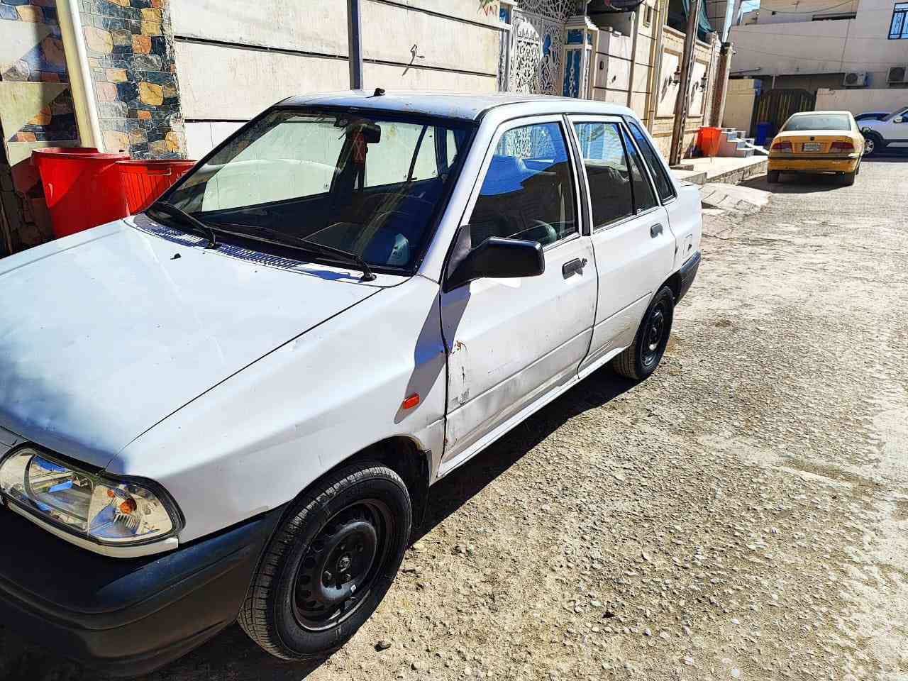 سلام عليكم 
سايبه 2009
رقم بغداد مميز بسمنه وكاله عامه شرط الديره 
مكينه كير حداده طخم تاير شواصي كفاله تبريد ثلج 
غرفه جلد شاشه السياره جديده بيه ضربه باب السايق و راجع بارد و باب مبدل اقره المنشور و خابرني كلشي مكتوب 
اي ستفسار ع الرقم ما متواجد ع النت 
السعر 33 
الرقم ***********
