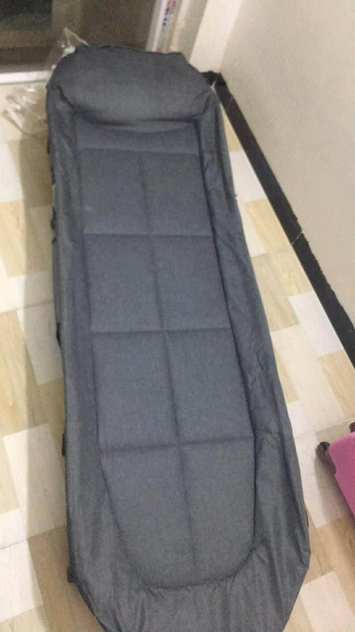 السلام عليكم 
سرير تخيم السعر ٢٥ مع التوصيل 
عندي 20 قطعه شتريد موجود واكو حجم اكبر


**إذا كنت صاحب هذا الإعلان وتريد حذفه لأي سبب، رجاءا أرسل رسالة إلى الدعم الفني**