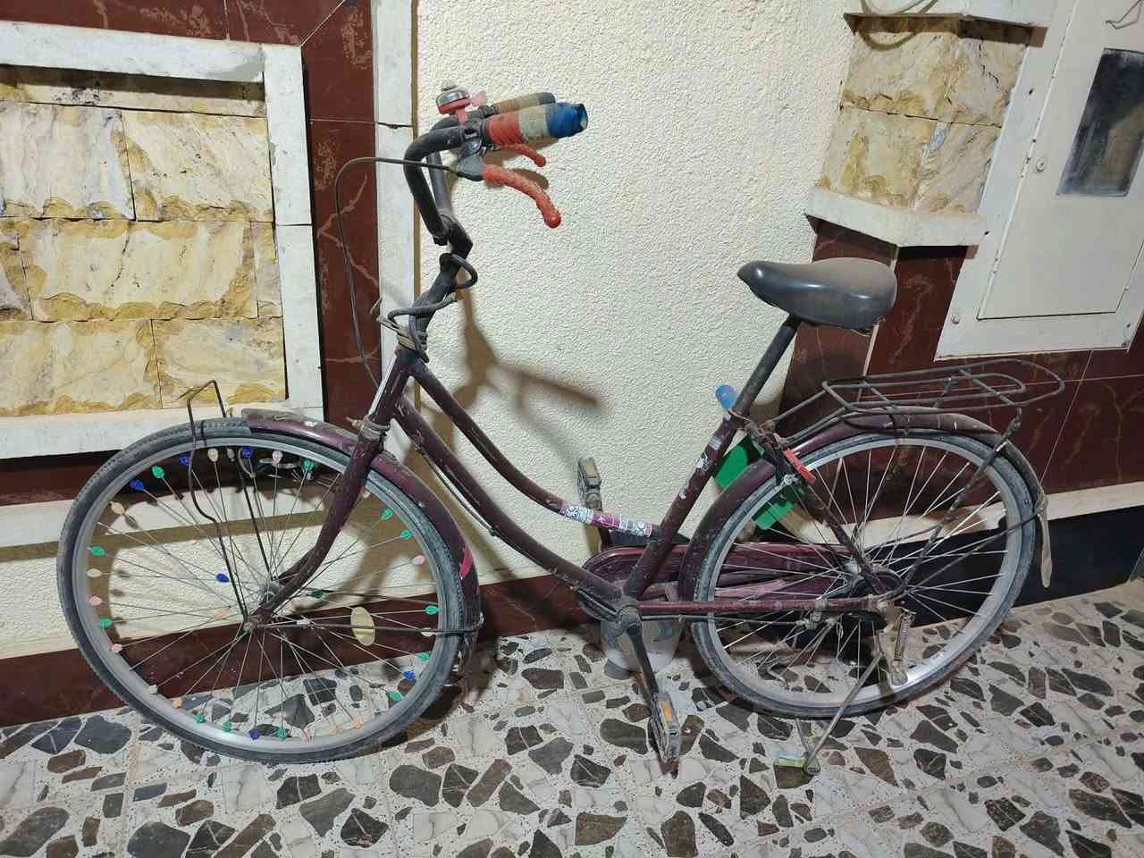 بايسكل عدد ٢ للبيع
دبابة أوروبيه بإطارات عريضة للغاية مصممة لتوفير قوة جر وثبات استثنائيين على مختلف التضاريس ، نظيف السعر ١٥٠

والثاني ب ٦٠

بيها مجال 

#واتساب ***********
