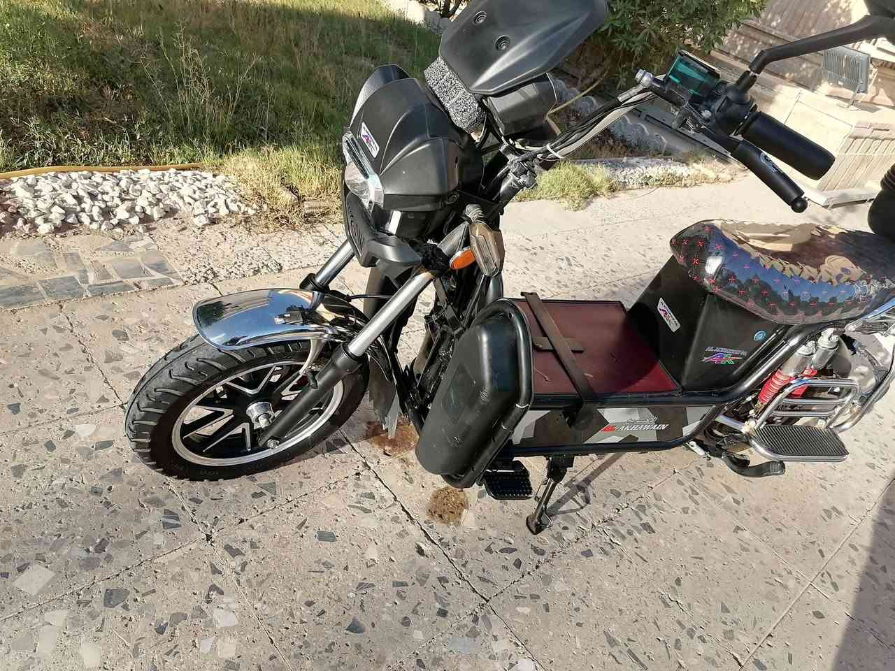 السلام عليكم َ
باسكل شحن للبيع نظيف كهربائياته كله شغاله ريمونت تحكم عدد ٢
بطاريات نص عمر
550 وبي مجال


**إذا كنت صاحب هذا الإعلان وتريد حذفه لأي سبب، رجاءا أرسل رسالة إلى الدعم الفني**