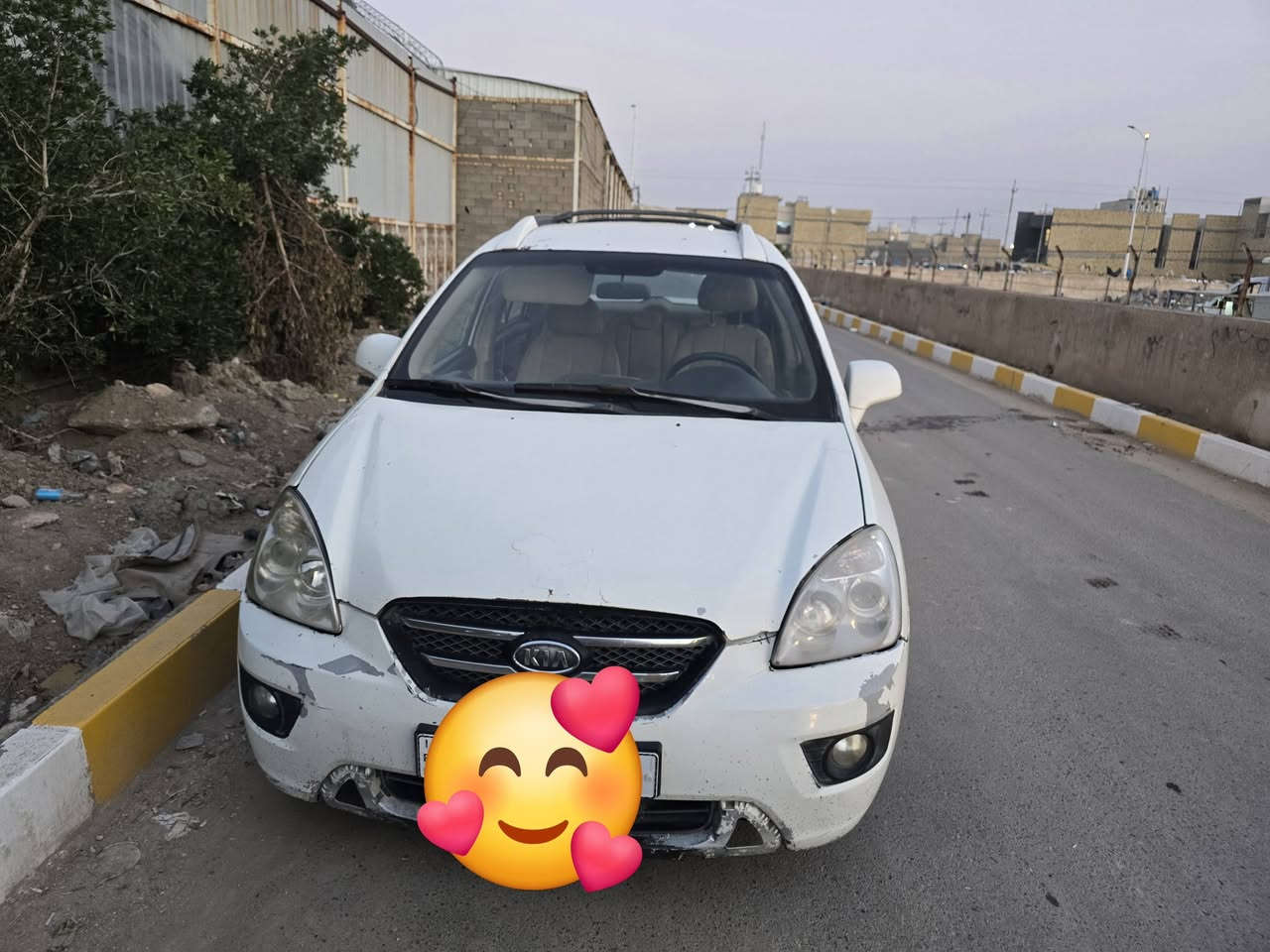 السلام عليكم
كيا كارنز 2007 

رقم بصرة دولي الجديد بأسمي 

سنوية جديدة لل 2031 

السيارة بيها حادث ومكصوص البجم الامامي مبدل كلة 

مكاني ناصرية مركز 

للاستفسار اكثر 

***********
