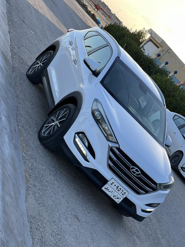 سلام عليكم للبيع توسان موديل 2017  خليجي السعر 172 وبي مجال مكفوله ضربه صبغ مواصفات مكينه 2000 دوش داخل بيجي تحكم ستيرن تبريد قطعتين كامره خلفيه دواره 3 وضعيات قياده مكينه وكير كفاله تخم تاير حداديه تبريد تدفئه رقم اربيل تحويل او وكاله
مكان السياره النجف
رقم الموبايل ***********
