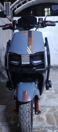 ٦ بطاريات • ملف ٢٠٠٠W • سرعة ٩٠