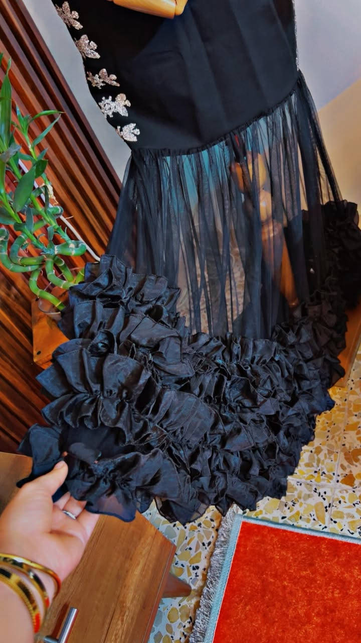 فستان ملبوس مرة وحدة نظيف جداً يلبس لحد وزن 75 سعرة 70 الف


**إذا كنت صاحب هذا الإعلان وتريد حذفه لأي سبب، رجاءا أرسل رسالة إلى الدعم الفني**