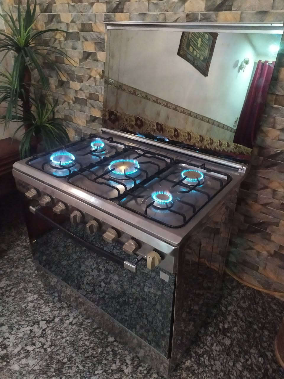 طباخ مصري رويال نظيف جدا كله شغال عالفحص ناره زركه وقويه الفرن دكمتين سعره 190
يوجد توصيل


**إذا كنت صاحب هذا الإعلان وتريد حذفه لأي سبب، رجاءا أرسل رسالة إلى الدعم الفني**