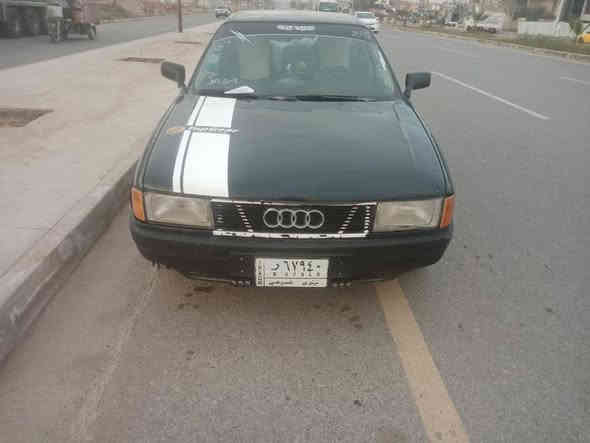 سلام عليكم للبيع اودي موديل 91 يوجد كاربون محرك 0/8
محرك كير شرط طخم تواير السعر 29العنوان حي القاهرة ***********
