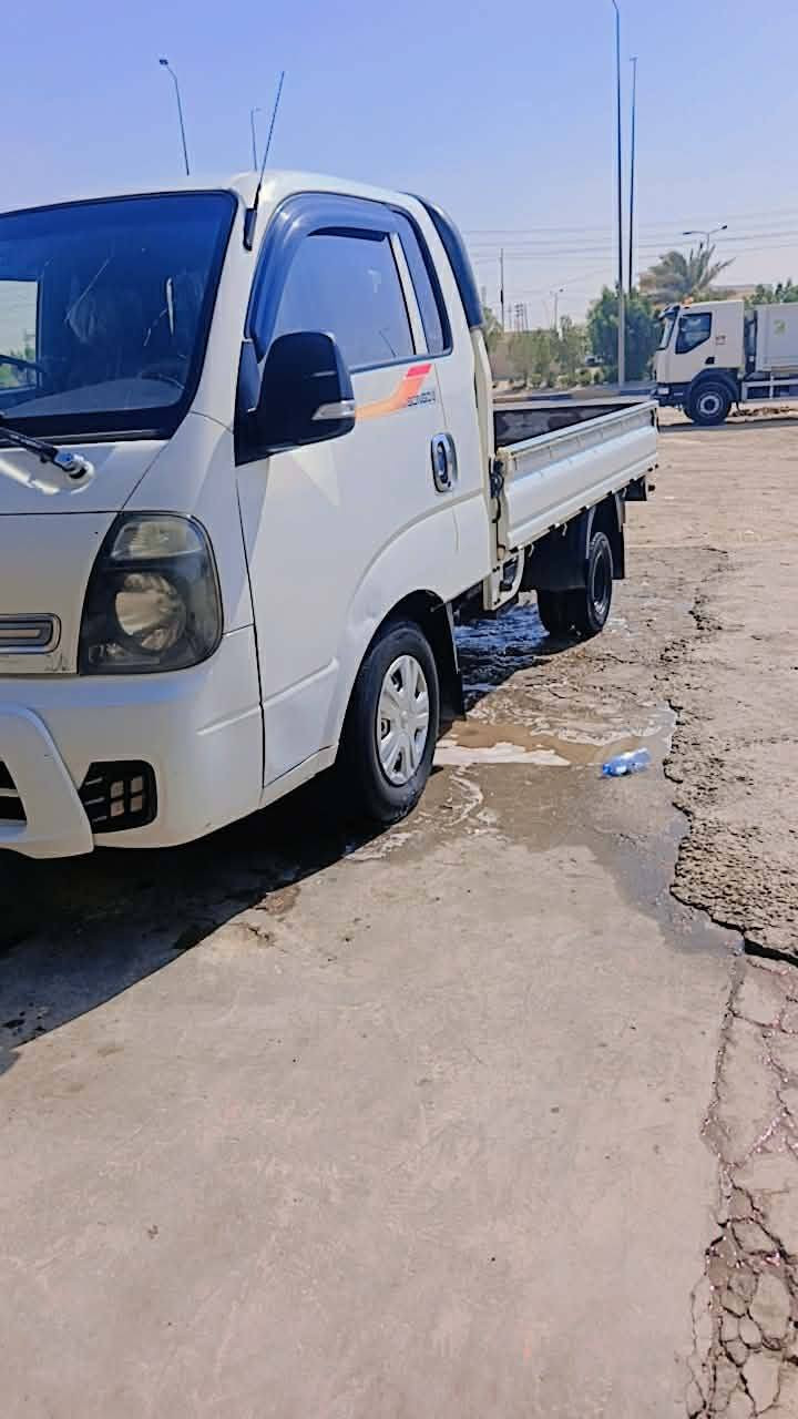 السلام عليكم سياره للبيع كيا موديل 19 ماكينه مسكر سياره جديده رقم بصره مكانها بصره سعر 130 وبيها مجال رقم الهاتف *********** مكلف بالنشر
