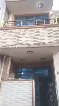 مشتمل للايجارالكم فرب الخط السريع غرفتين وصالة ومطبخ وخدمات الايجار٦٠٠...