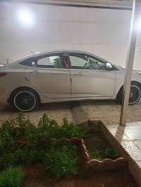 اكسنت مديل ١٤ محرك ١٦٠٠ بيه صبغات مكفوله من ضربه سعر٨٥ قفل ٠٧٨٣١٨٥٧٠٠٦