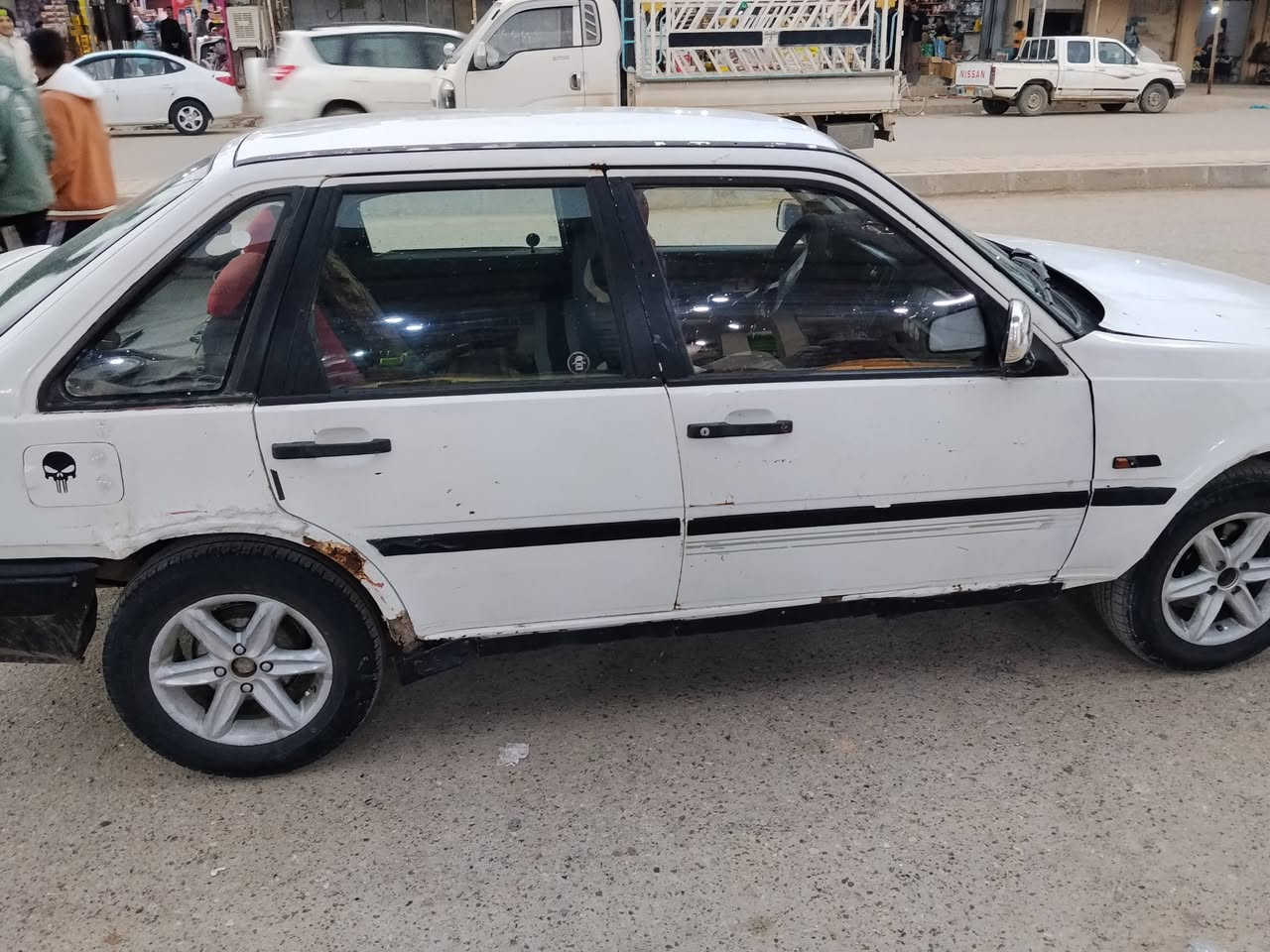 يوجد سيارة نوع ڤالفو حجم 440
رقم كركوك موديل 92
السنويه 2029تنتهي
السياره بسم شخص من كركوك متوفي
العائله مايمهم قاصرين
السياره بيها الچاملق الايمين الخلفي بي خياس
يحولون بس الا بقسام شرعي
السعر 25وبي مجال
التصال ***********
مكان السياره كركوك قضاء الحويجه
ناحية العباسي
تايرات جدد المحرك جيد الگير
حط بانزين وترايك البصره
السياره كلشي ذاكرلك بيها اذا تعجبك تعال شوف شوف العين
