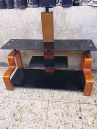 اسلام عليكم ميز بلازما للبيع سعر 20 وبي مجال 07712762412