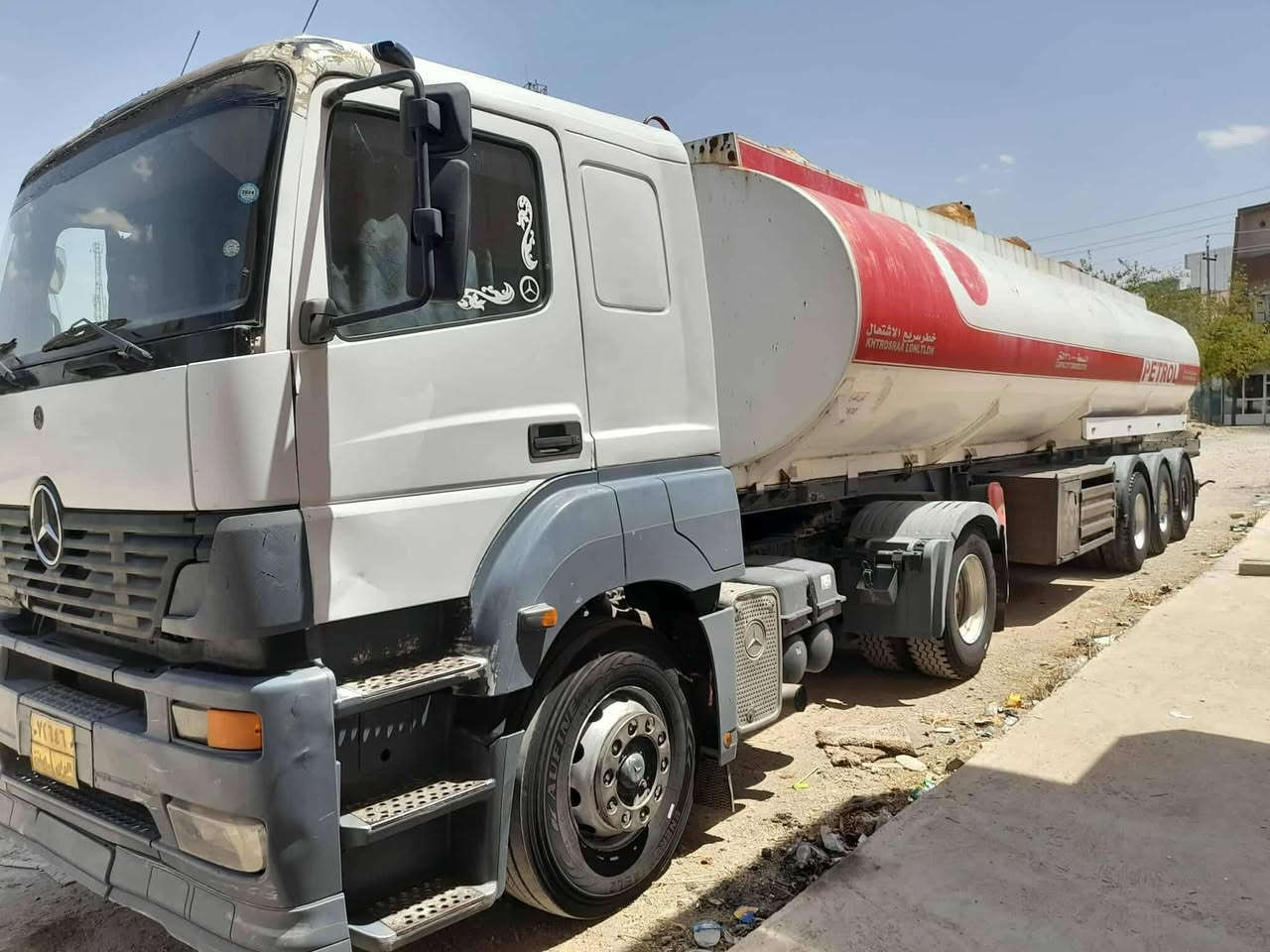 أكسور شمعه
موديل 2004
كيرى عيادي ريتادر تؤناج جيئس حيسة ي گاز كركوك 
***********
***********
