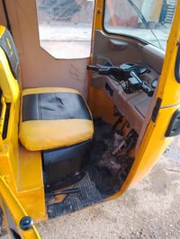 تكتك موديل 21 نضيفه كلش بيه سنويه ورقم باسمي  سعر سبعه وربع قابل للتفا...