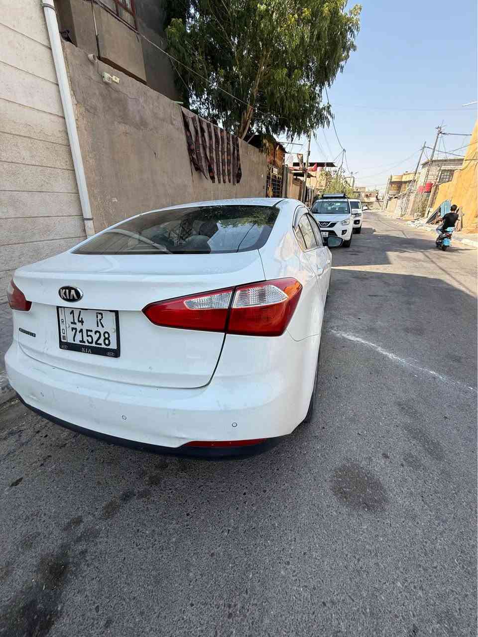 كيا سيراتو موديل 14 رقمي نكليزي بسمي سابقآ جانت كفاله للبيع على حادثا السعر 50 الاستفسار *********** البصرة, العراق
