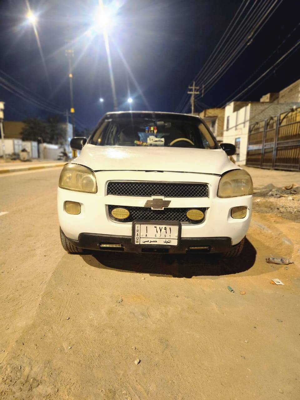 سلام عليكم عندي سيارة للبيع شوفر بلاندر الفين وسبعة كير مكينة خير من الله بس الحدادية مو حلوة بيع او مراوس حسب القناعة السعر ٥٥
مكان كربلاء 
الرقم ***********
