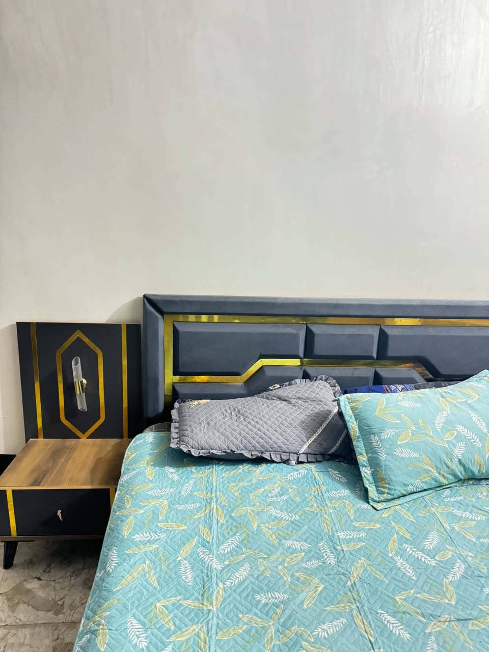 غرفه تركيه شبابيه
السعر 750وبي مجال 
نظيفه كلش عنوان بابل وره محطه ابو عجاج


**إذا كنت صاحب هذا الإعلان وتريد حذفه لأي سبب، رجاءا أرسل رسالة إلى الدعم الفني**